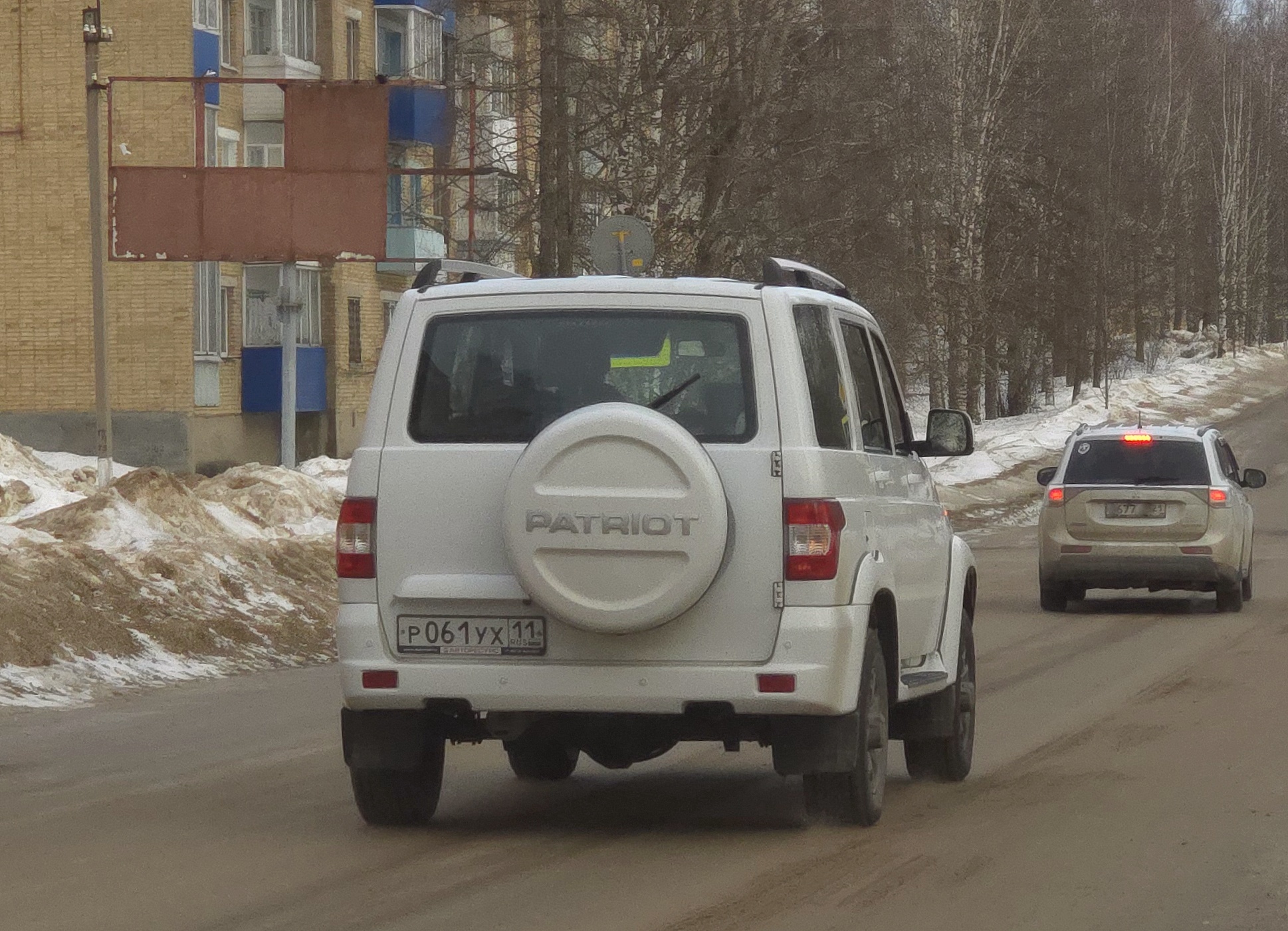 р 061 ух 11, UAZ 3163 Patriot 1st gen, facelift, 2014­–