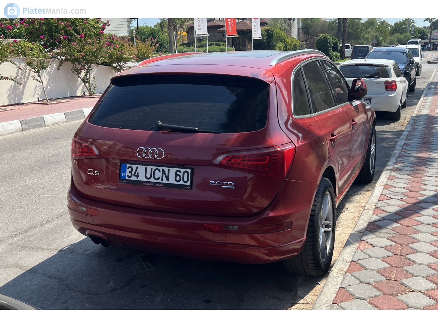 34 UCN 60, Audi Q5 1st gen (8RB), 2008–2017