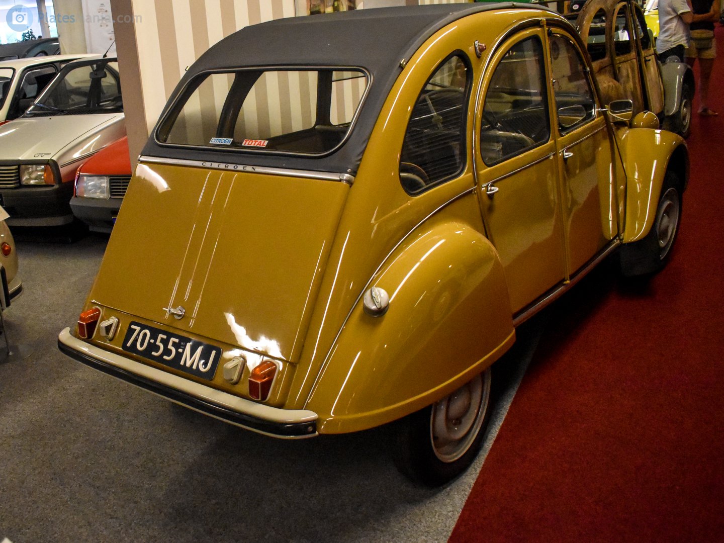 70-55-MJ, Citroёn 2CV 1st gen Sedan, 1949–1990