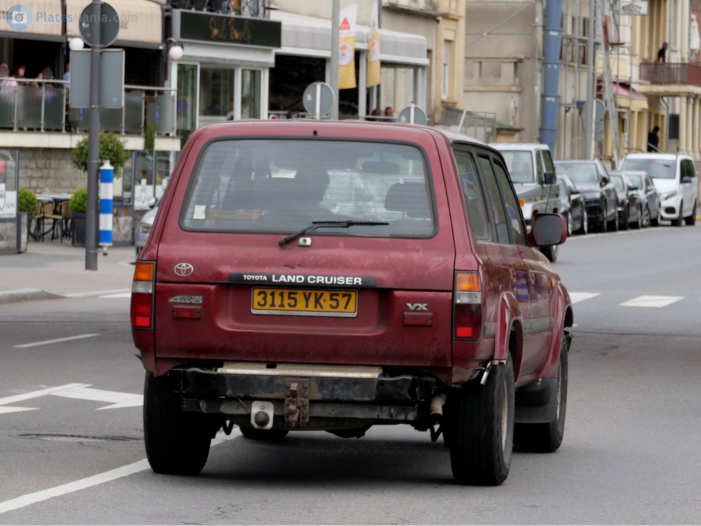 3115 YK 57, Toyota Land Cruiser 100 (J100), 1998–2007