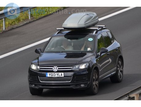 YG13 YLA, Volkswagen Touareg