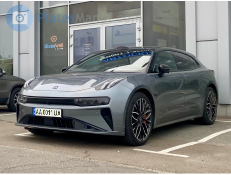 AA 0011 UA, Zeekr 001