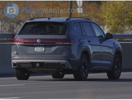 5NH 698, Volkswagen Atlas