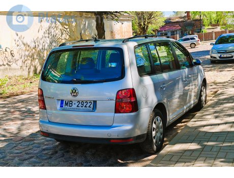 MB-2922, Volkswagen Touran