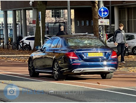 CD-00-09, Mercedes-Benz E-Klasse