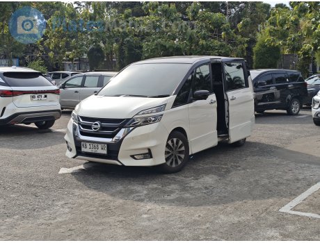 KB 1368 WR, Nissan Serena