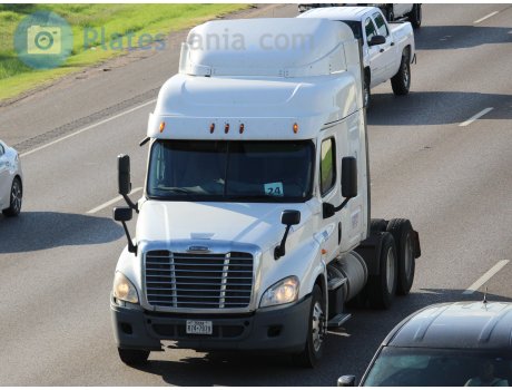 R74-7979, Freightliner Cascadia