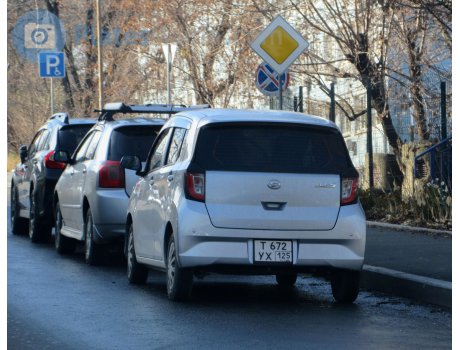 т672ух125, Daihatsu Mira e:S