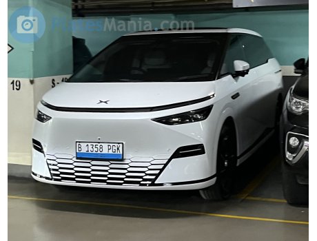 B 1358 PGK, XPeng X9