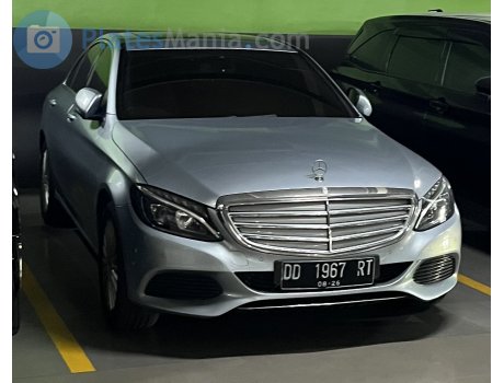 DD 1967 RT, Mercedes-Benz C-Klasse