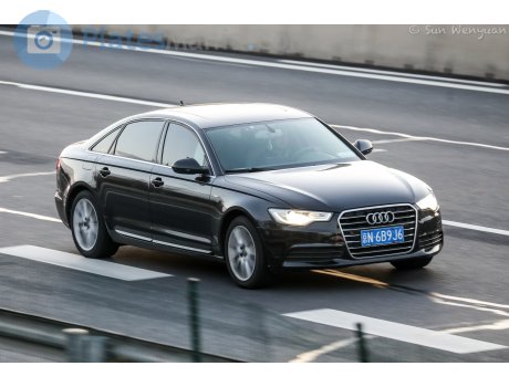 京N·6B9J6, Audi A6