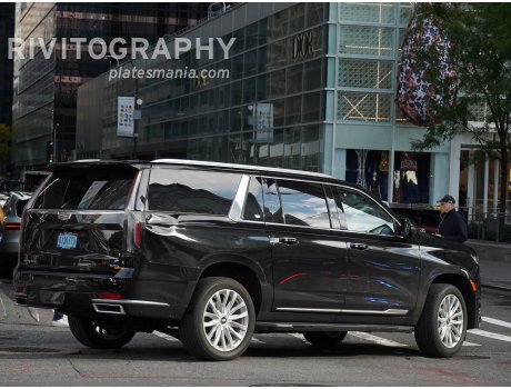 0120 FTD, Cadillac Escalade