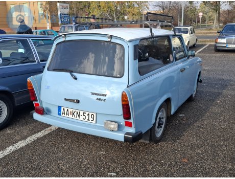 AA KN-519, Trabant 601