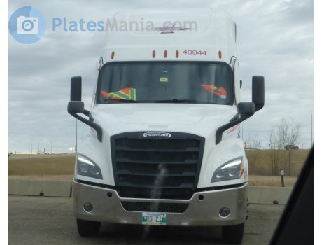 CRS 216, Freightliner Cascadia