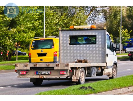 MB-4373, Renault Master