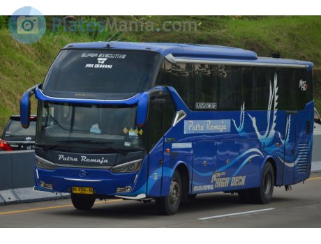 AB 7104 AS, Mercedes-Benz