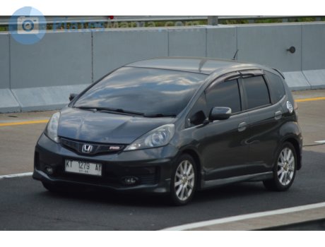 KT 1279 AY, Honda Jazz
