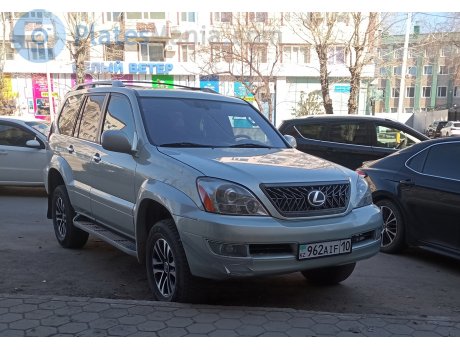 962 AIF 10, Lexus GX