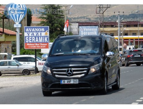 38 ANP 560, Mercedes-Benz Vito