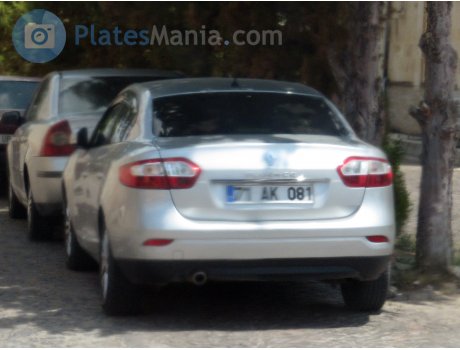 71 AK 081, Renault Fluence