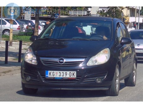 KG 339-DK, Opel Corsa