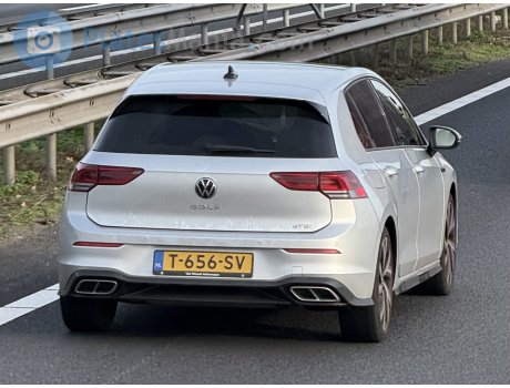 T-656-SV, Volkswagen Golf