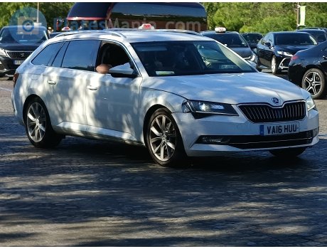 VA16 HUU, Skoda Superb