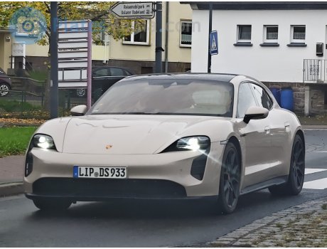 LIP DS 933, Porsche Taycan