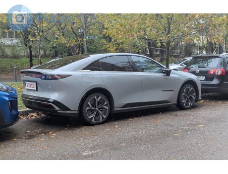 B 097521, Mazda EZ-6