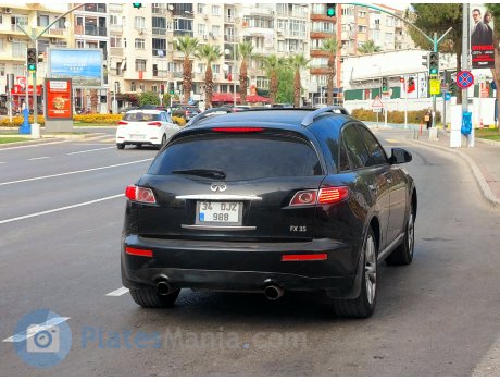 34 DJZ 988, Infiniti QX70/FX-Series