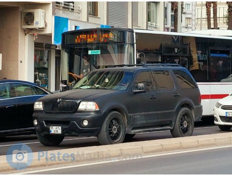 35 AYL 039, Lincoln Aviator