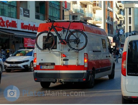 DD GU 8923, Renault Master