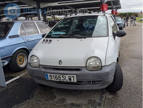 9166 SL 87, Renault Twingo