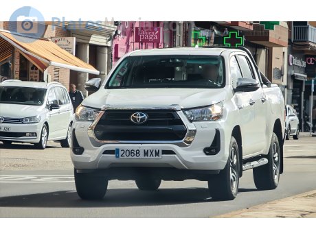 2068 MXM, Toyota Hilux