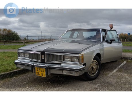 2943 SG 01, Oldsmobile 88