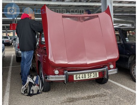 6440 SF 38, Renault 8