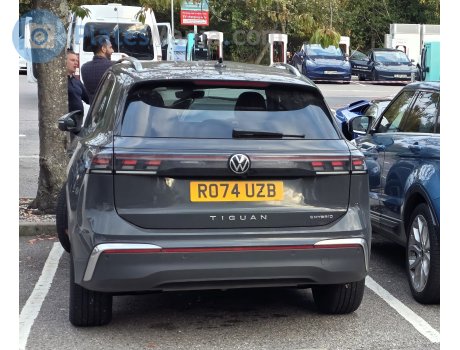 RO74 UZB, Volkswagen Tiguan