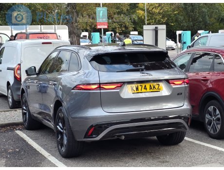 KW74 AKZ, Jaguar F-Pace