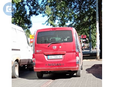 HH 7586 AC, Nissan NV200