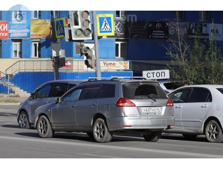 у637но14, Nissan Wingroad