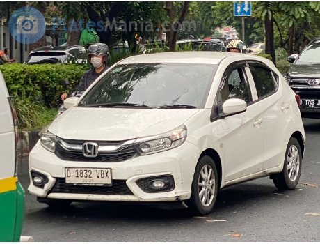 D 1832 VBX, Honda Brio