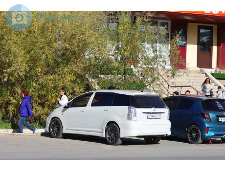 о144му14, Toyota Wish