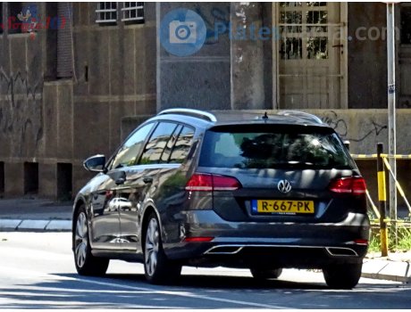 R-667-PK, Volkswagen Golf