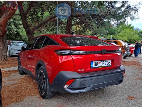 BR DF708, Peugeot 408