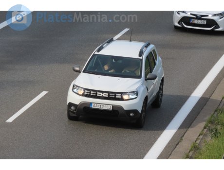 AA 121LJ, Dacia Duster