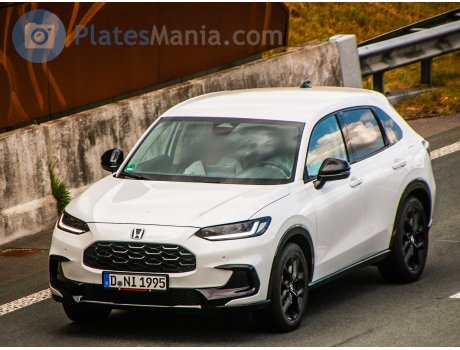 D NI 1995, Honda ZR-V