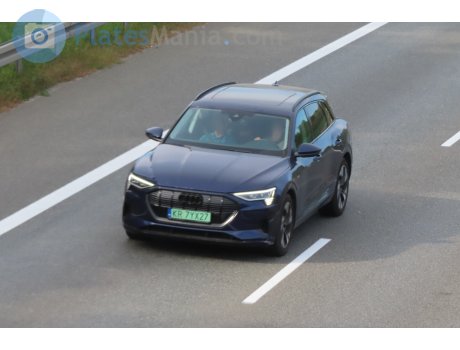 KR 7YX27, Audi e-tron