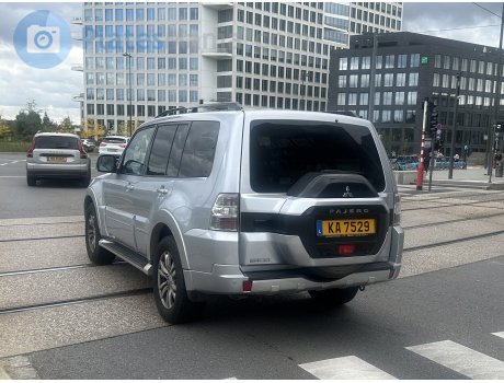 KA 7529, Mitsubishi Pajero