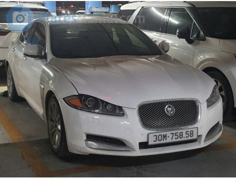 30M-758.58, Jaguar XF