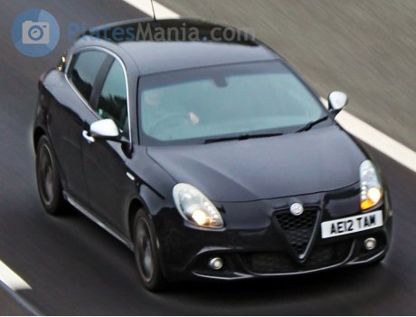 AE12 TAM, Alfa Romeo Giulietta